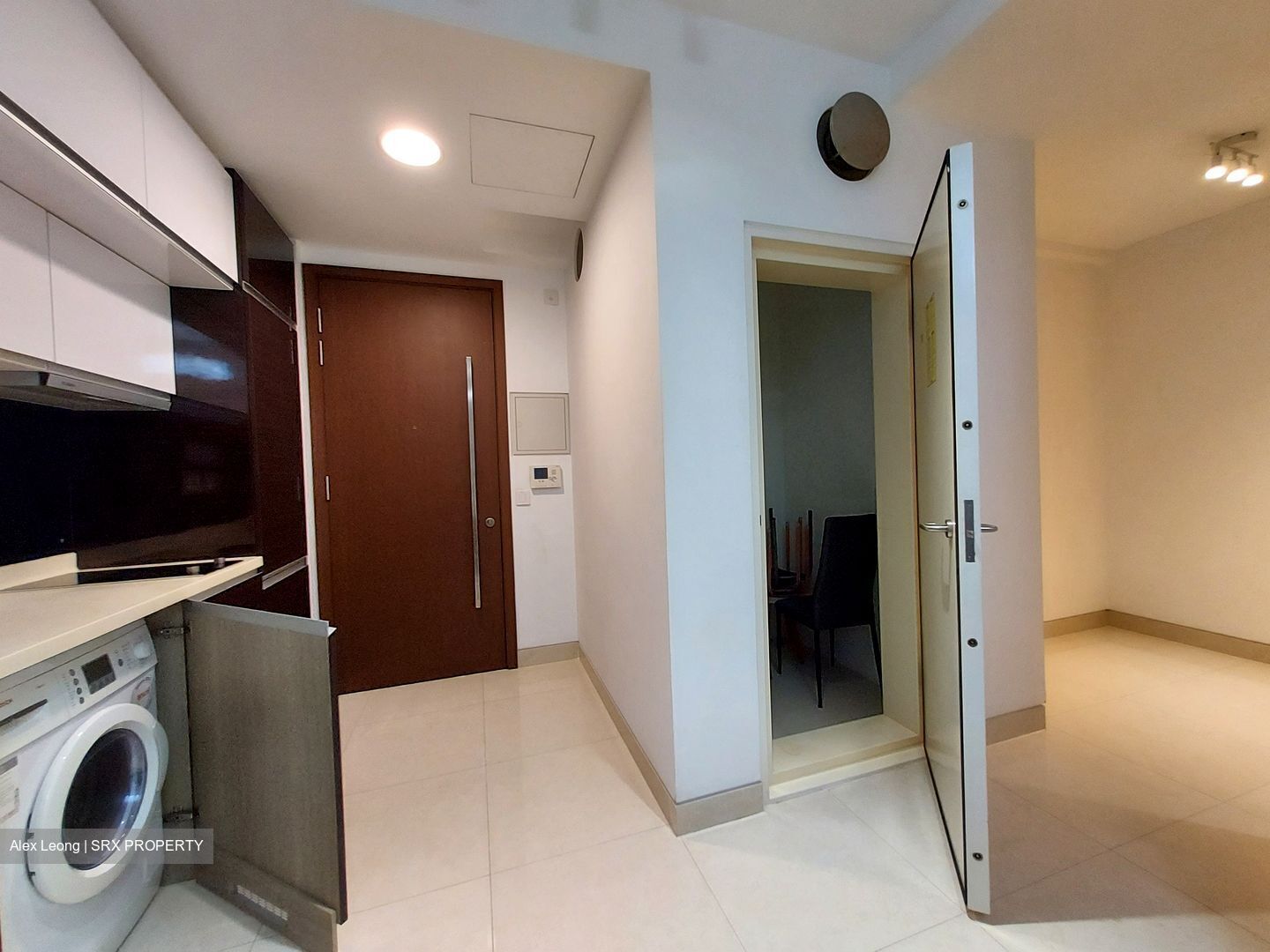 Centra Residence (D14), Apartment #377325461